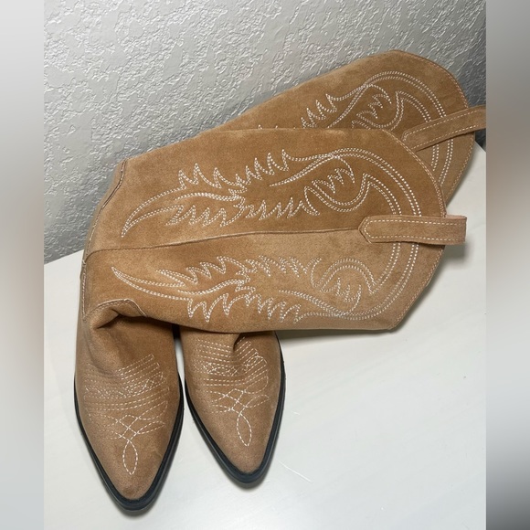 SHEIN EMERY ROSE EMBROIDERY DESIGN WESTERN BOOTS SIZE 6.5 - Picture 4 of 6